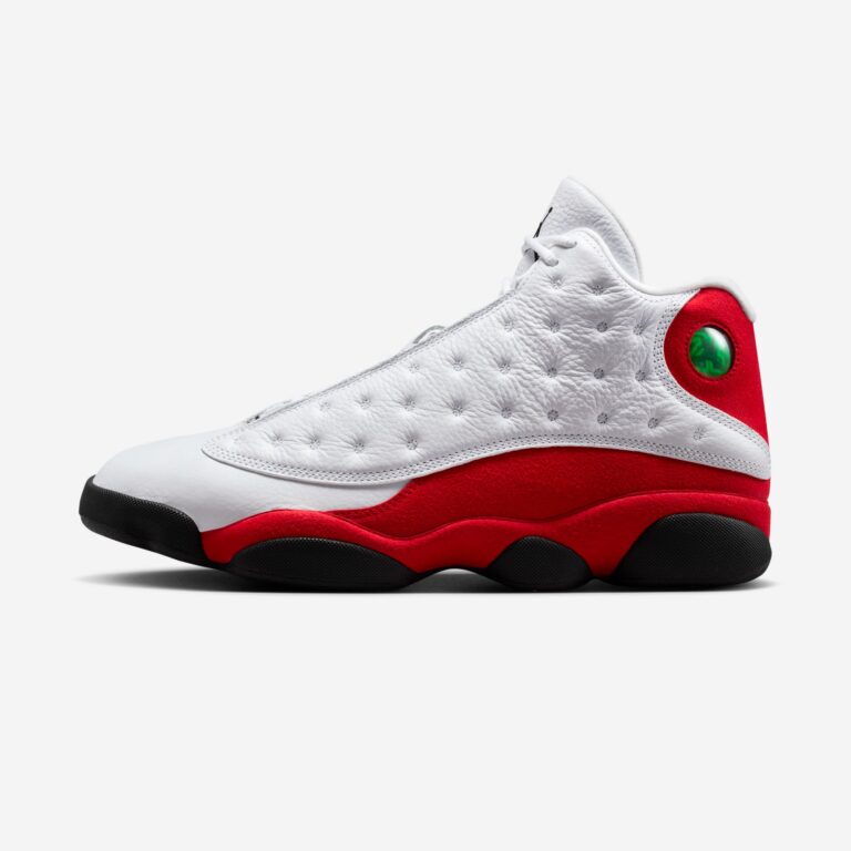 Air Jordan 13 Retro 'Chicago'