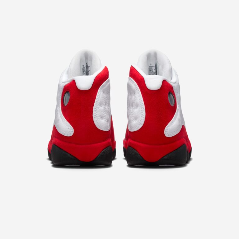 Air Jordan 13 Retro 'Chicago'