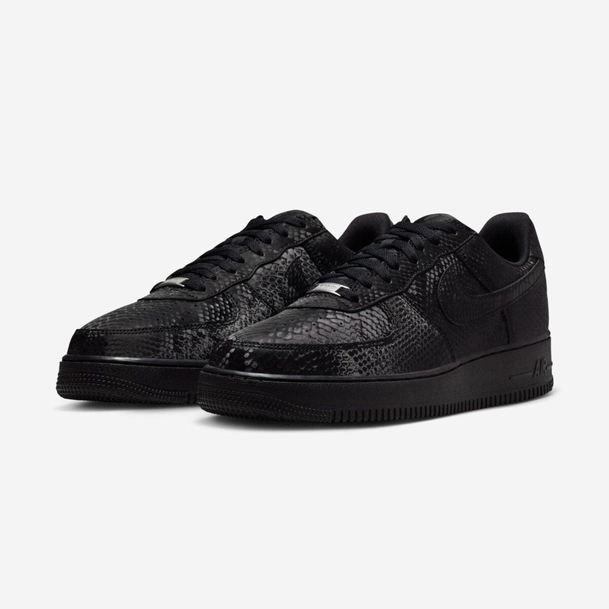 Kobe Bryant x Nike Air Force 1 Low 'Triple Black'