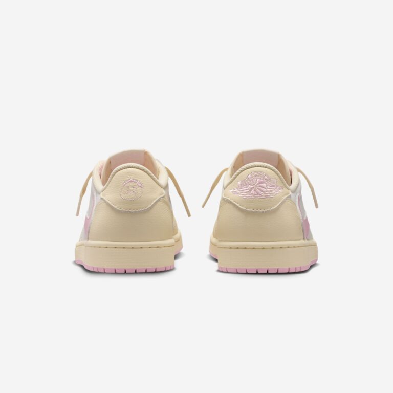 Travis Scott x Air Jordan 1 Retro Low OG 'Shy Pink'